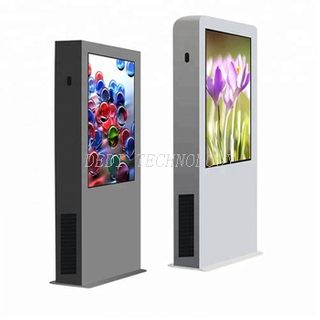 Outdoor stand 65" newspaper advertising equipment with digital color screens